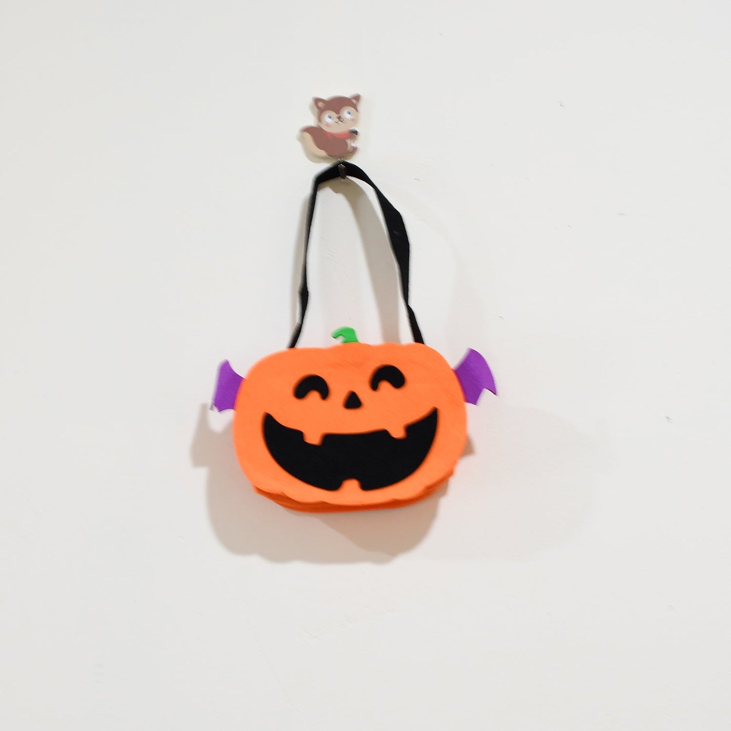 Halloween Pumpkin Bags Non- Woven Candy Bags Trick or Treat Bags Portable Tote Bag Cartoon Goodie Handbag for Halloween Party Favors, Kids Gift Bag