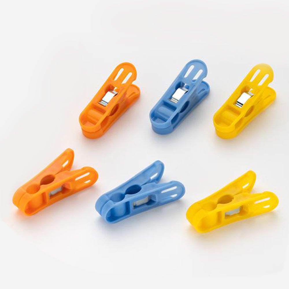 1368 Cloth Drying Non-Slip Light Plastic Clips  (Multicolour) (Pack of 12) 